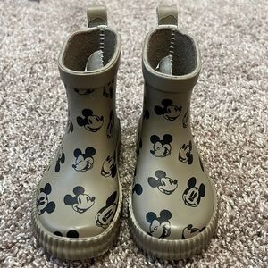 Mickey Mouse Rainboots